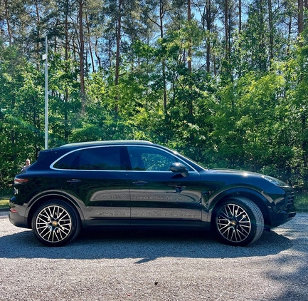 Porsche Cayenne cena 339000 przebieg: 67000, rok produkcji 2019 z Warszawa małe 211